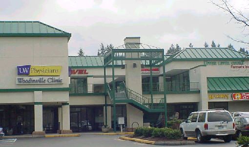 Woodinville Towne Center: NE 175th St & 140th Ave NE, Woodinville, WA 98072